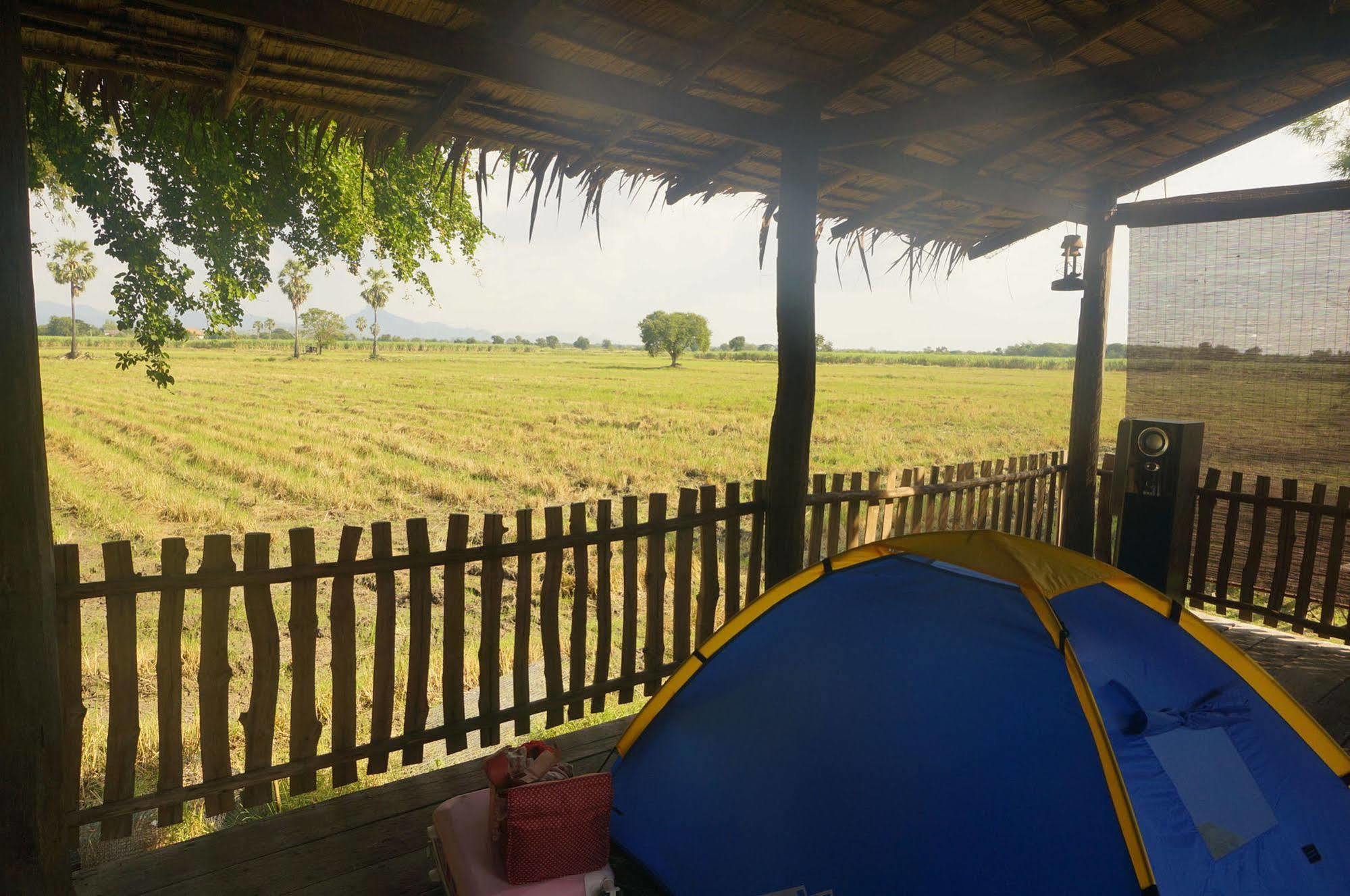 Wanlapa Farmstay Ban Khok Krathiam Exterior photo